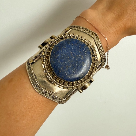Vintage Handcrafted Laois Lazuli Inlay Gold Tone Tribal Cuff Bracelet - Picture 2 of 9